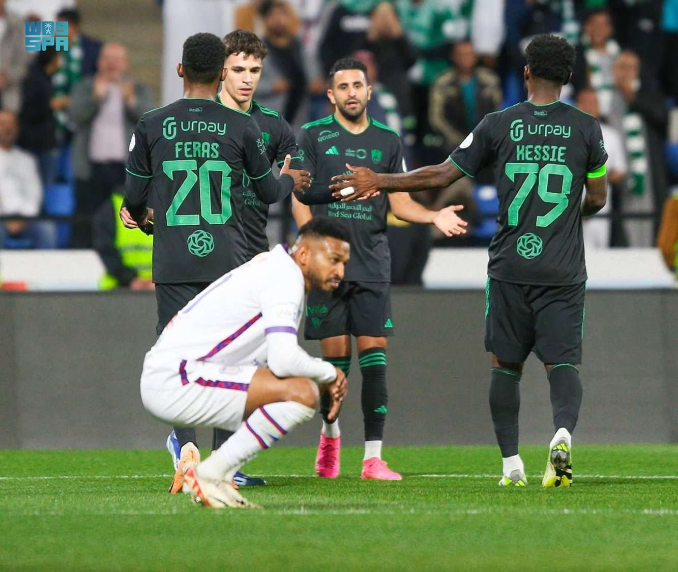تشكيل الأهلي المتوقع ضد أبها في دوري روشن السعودي للمحترفين 2023-2024 والقنوات الناقلة