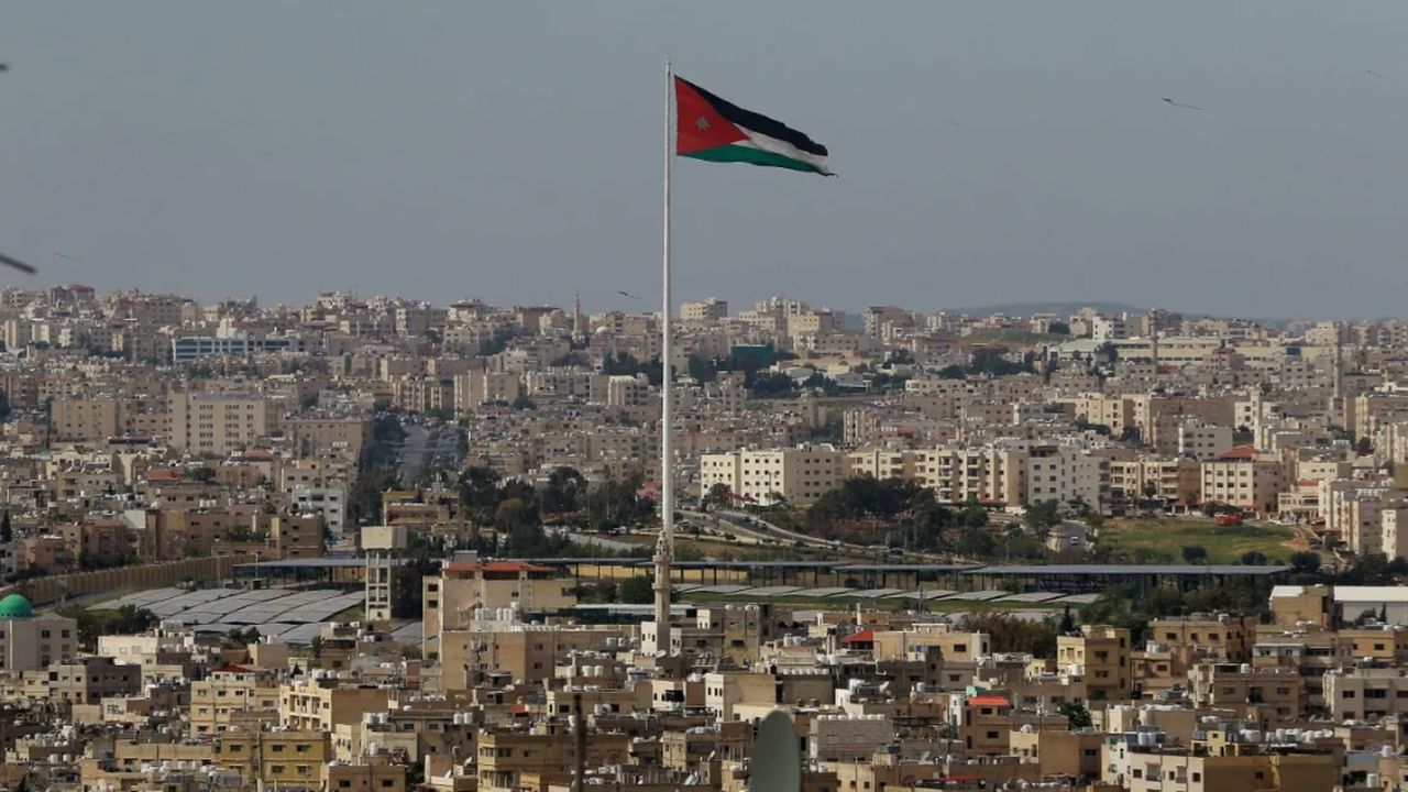 حقيقة الغاء الإجازة بدون راتب في الاردن