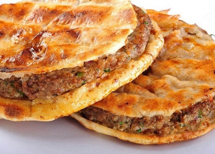 طريقة عمل حواوشى السجق مثل المطاعم