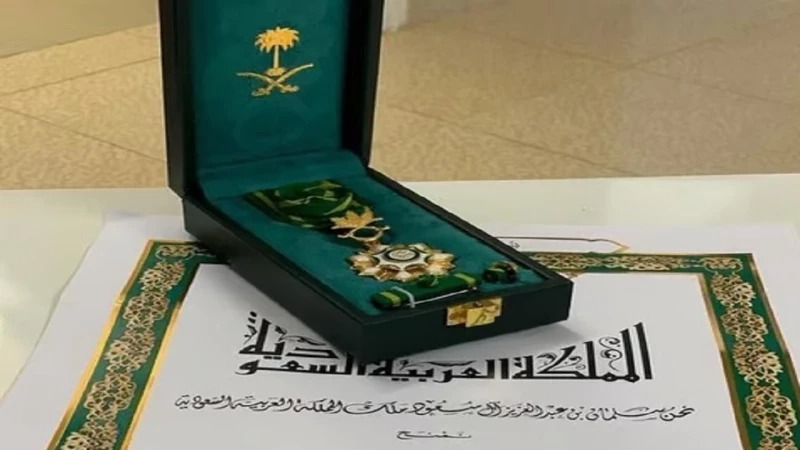 خادم الحرمين يمنح وسام الملك عبدالعزيز لـ 200 متبرع بالأعضاء