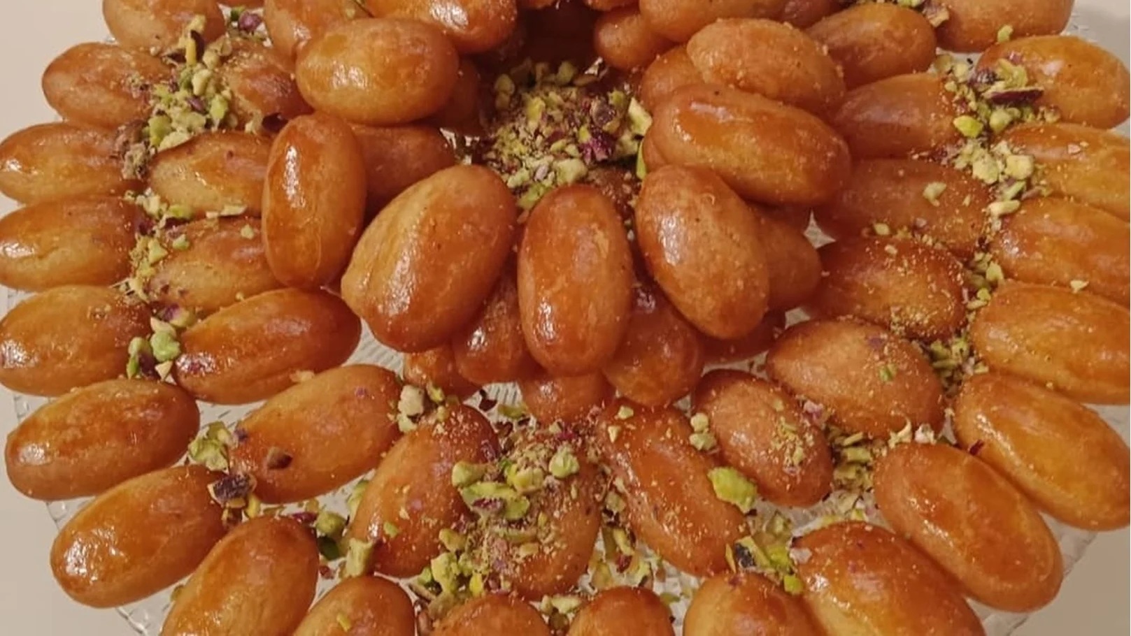 رموش الست
