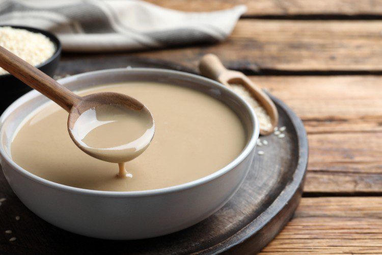 طريقة عمل طحينة السمسم بأسهل الطرق في المنزل