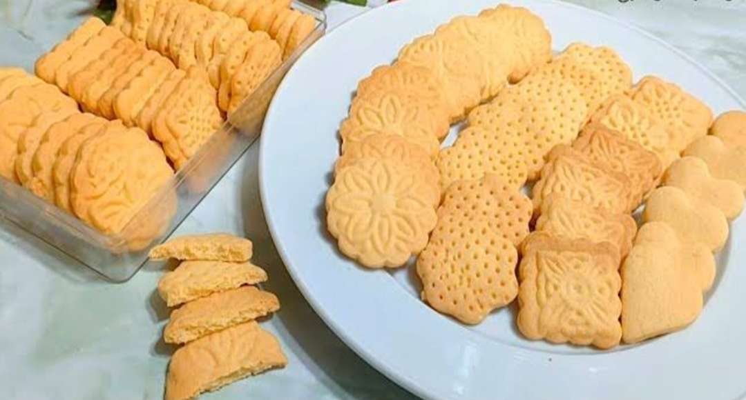 طريقة عمل بسكويت النشا المقرمش