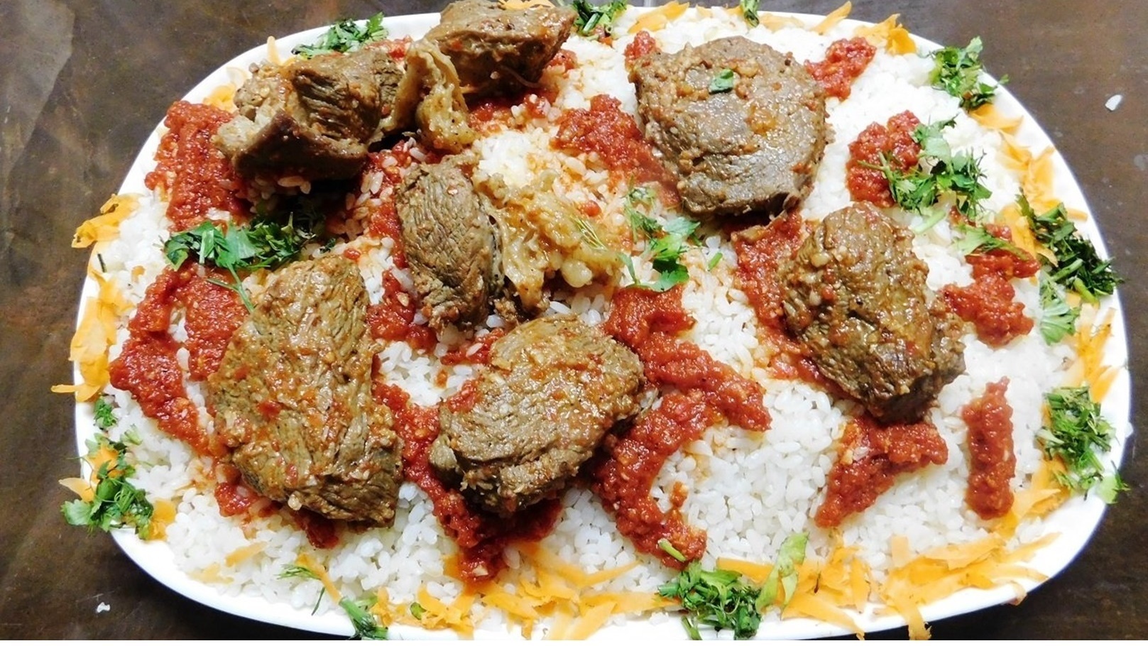 طريقة عمل فتة بالصلصة