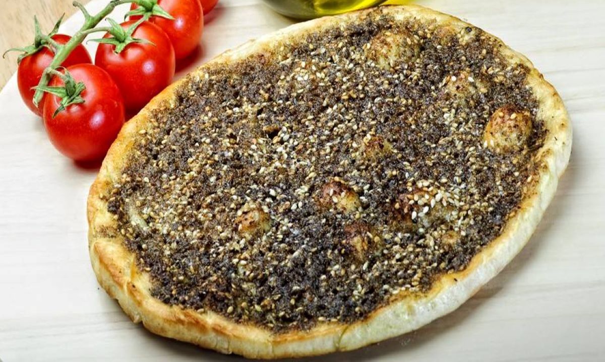 طريقة عمل فطيرة الزعتر شهية ولذيذة ومغذية وطعمها روعة أحلى من المطاعم بكتير