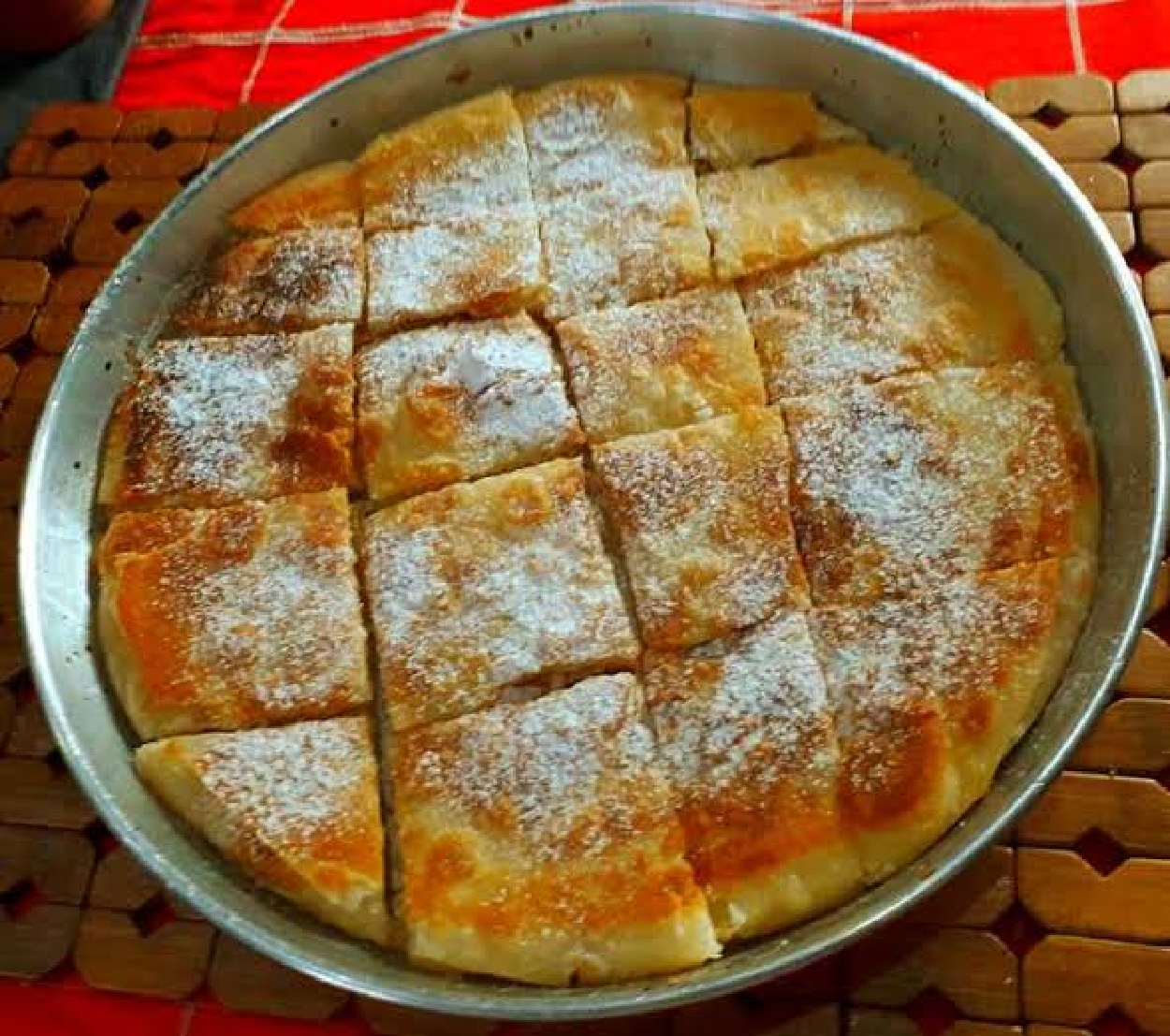 طريقة فطير رقاق حلو بالسكر واللبن