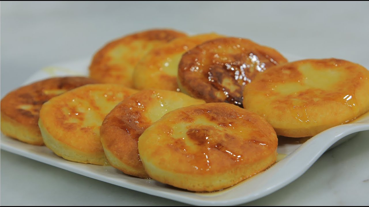 فطائر الزبادي لوجبة سريعة في الطاسة