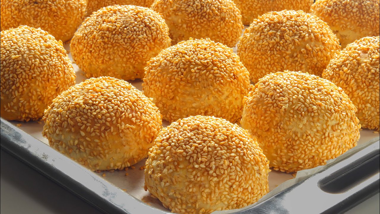 فطائر السمسم بالجبن