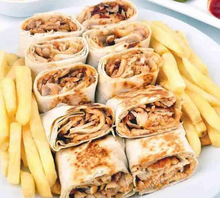 طريقة عمل شاورما الدجاج والبطاطس الأصلية