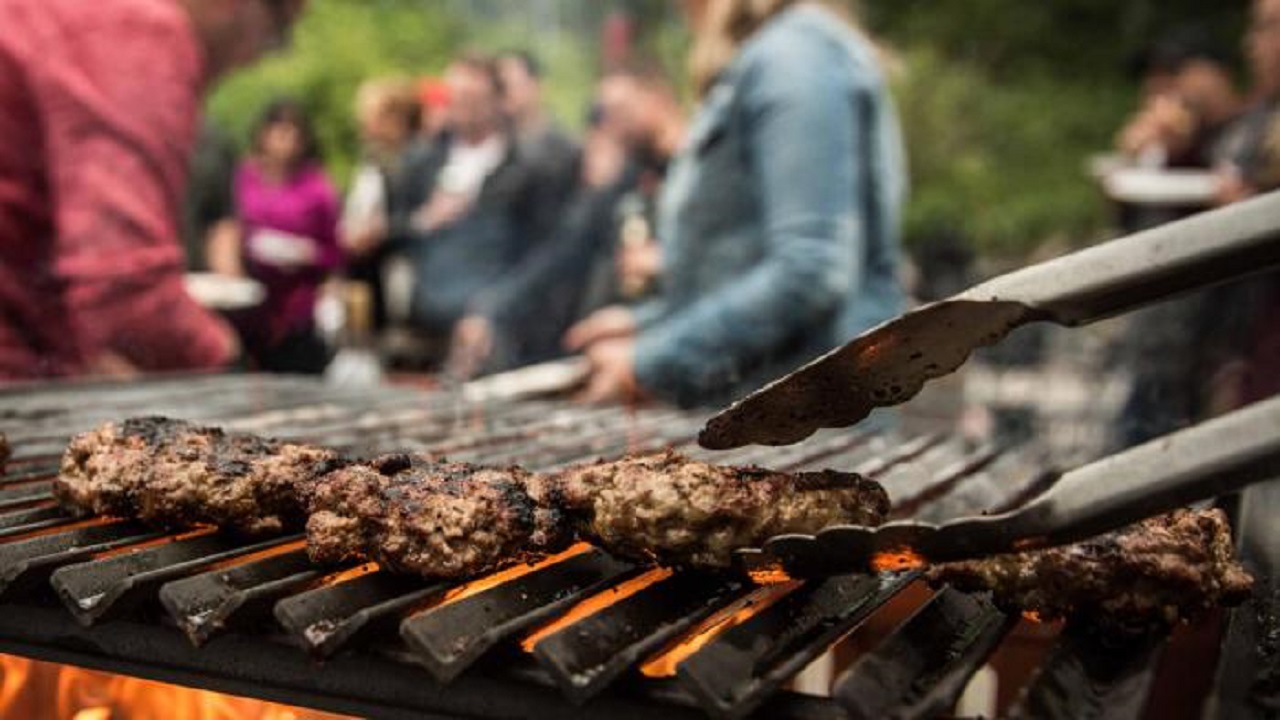 135 175034 eid alfitr home barbecue mistakes