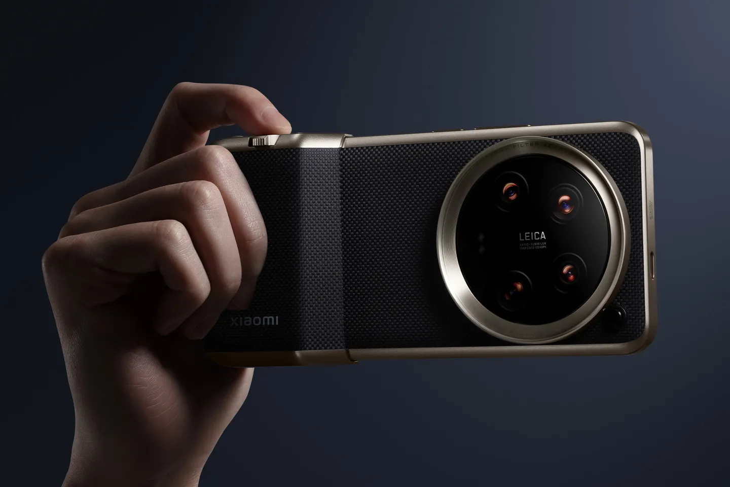 "هاتفين من أبرز هواتف 2024".. مقارنة شاملة بين هاتف Xiaomi 14 Ultra وهاتف Sony Xperia 1 VI