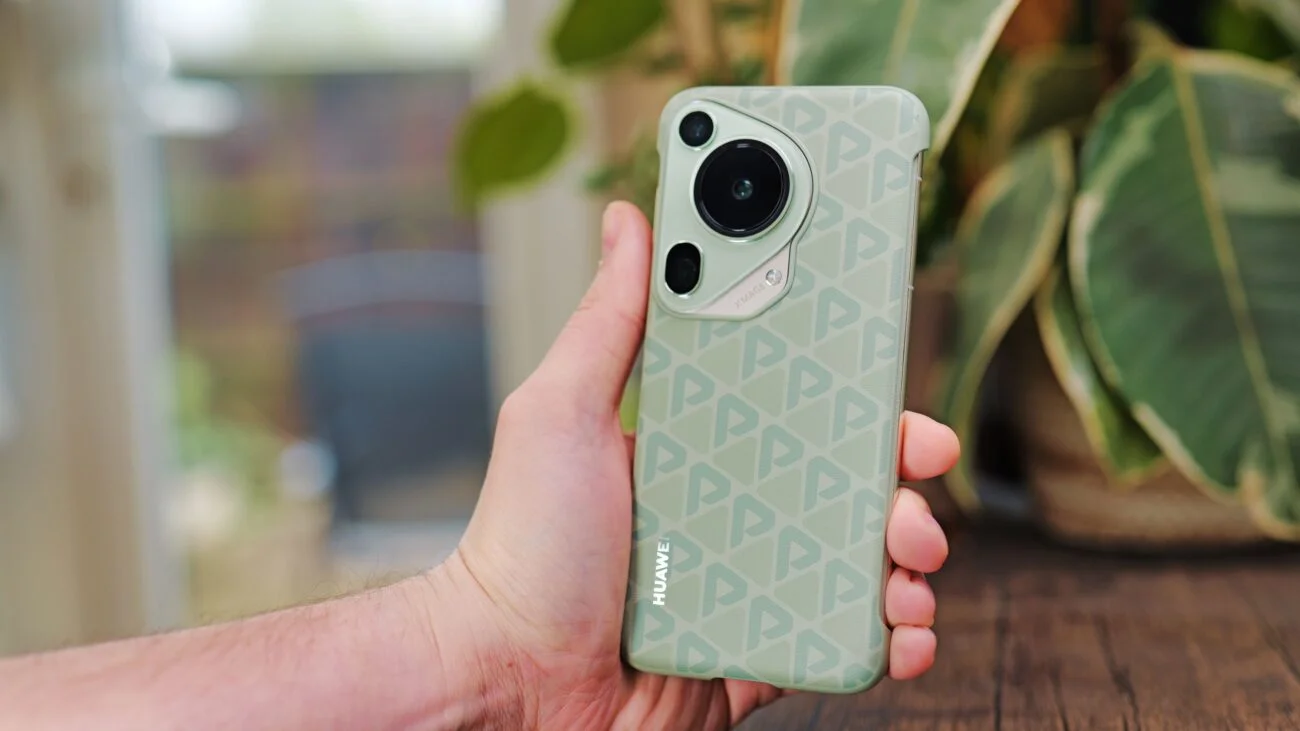 تشتري Huawei Pura 70 Ultra أم Xiaomi Poco F6 Pro؟.. مقارنة شاملة بين أفضل إصدارات شاومي وهواوي