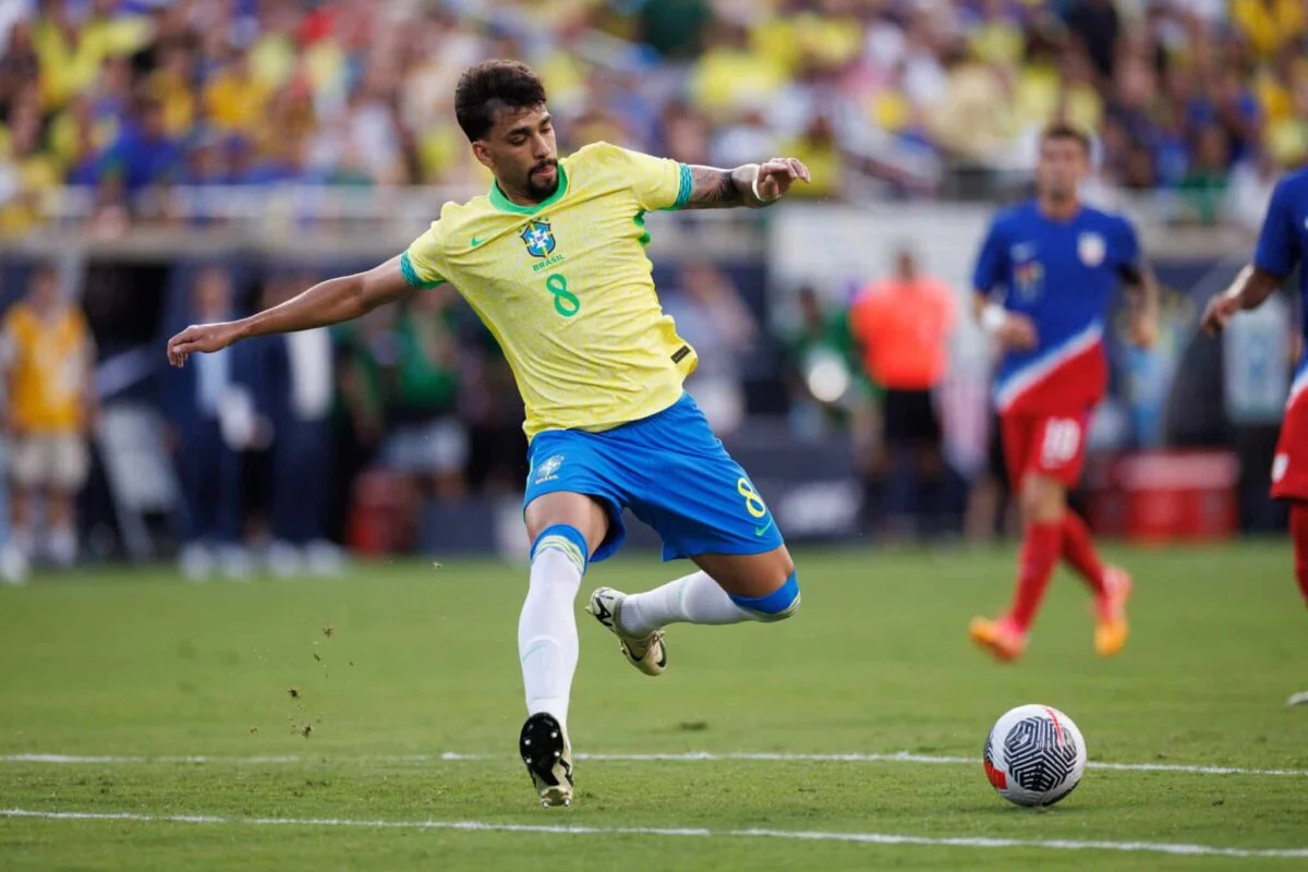 بعد الفوز على تشيلي.. منتخب البرازيل يستعد لمباراة بيرو في تصفيات كأس العالم 2026