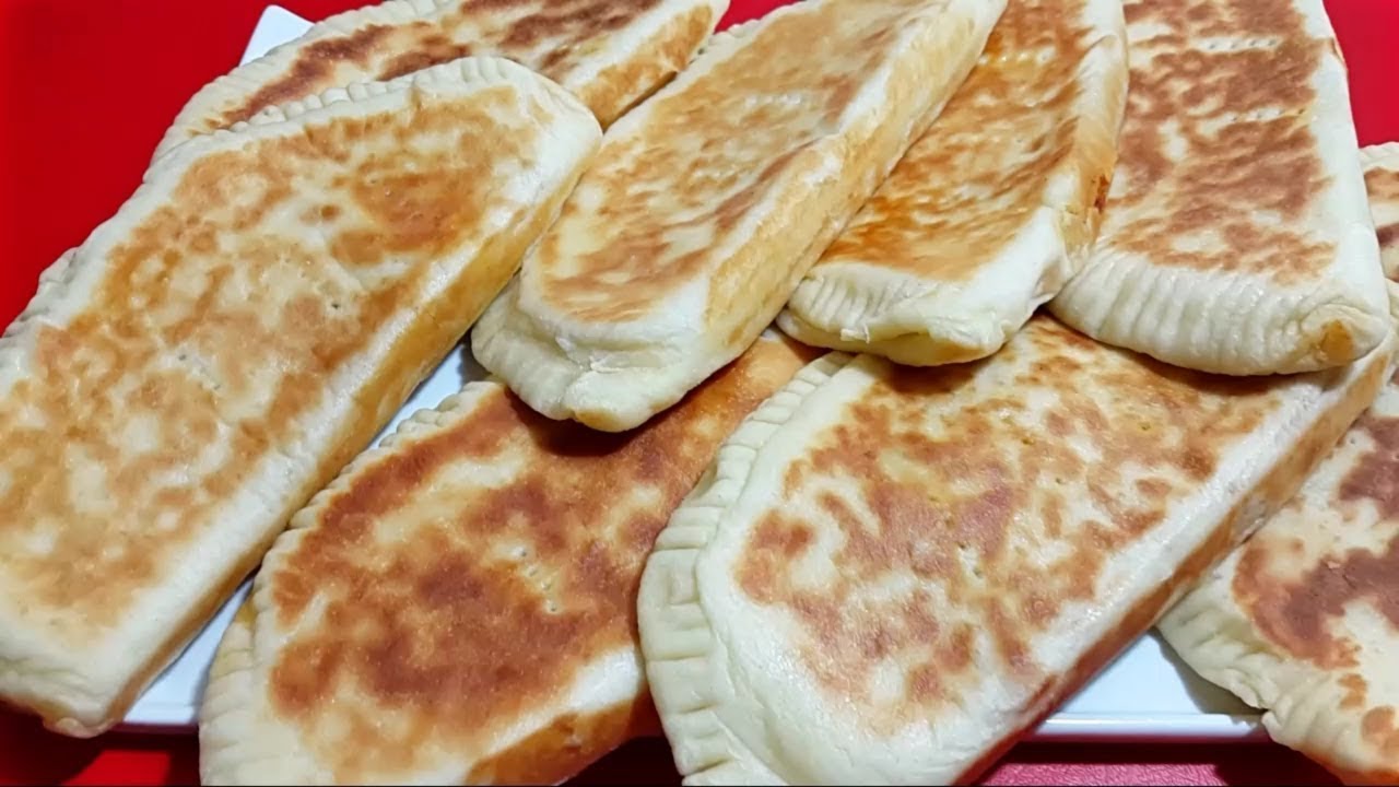 فطيرة الطاسة بحشوة الدجاج