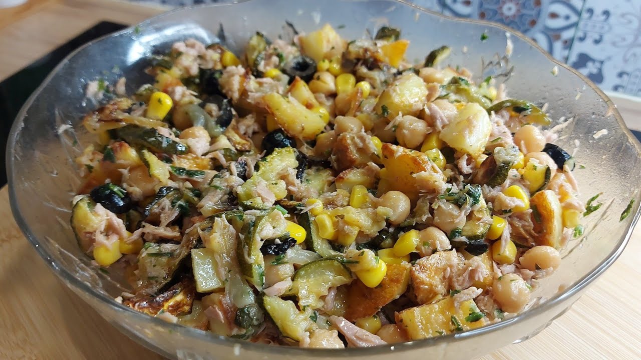 سلطة الدجاج بالذرة