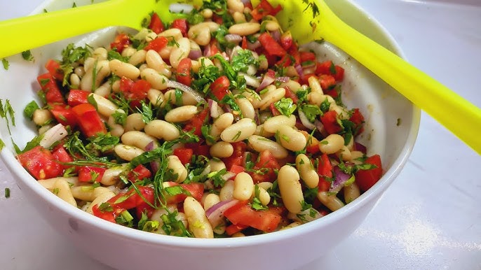 سلطة الفاصوليا البيضاء