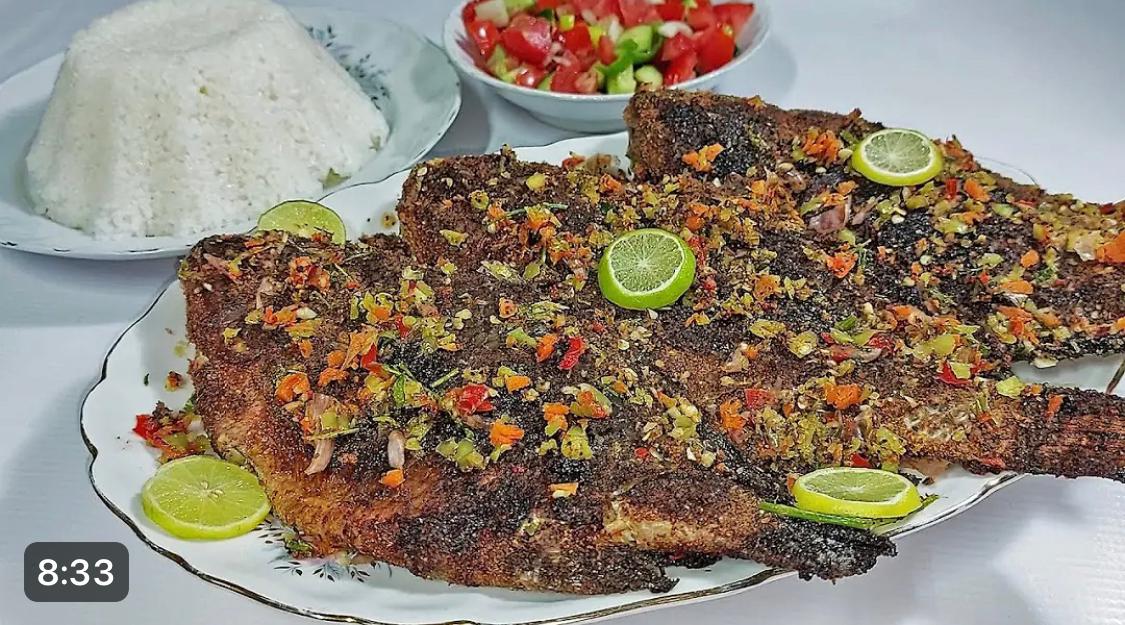 طريقة عمل السمك المشوي بالرد
