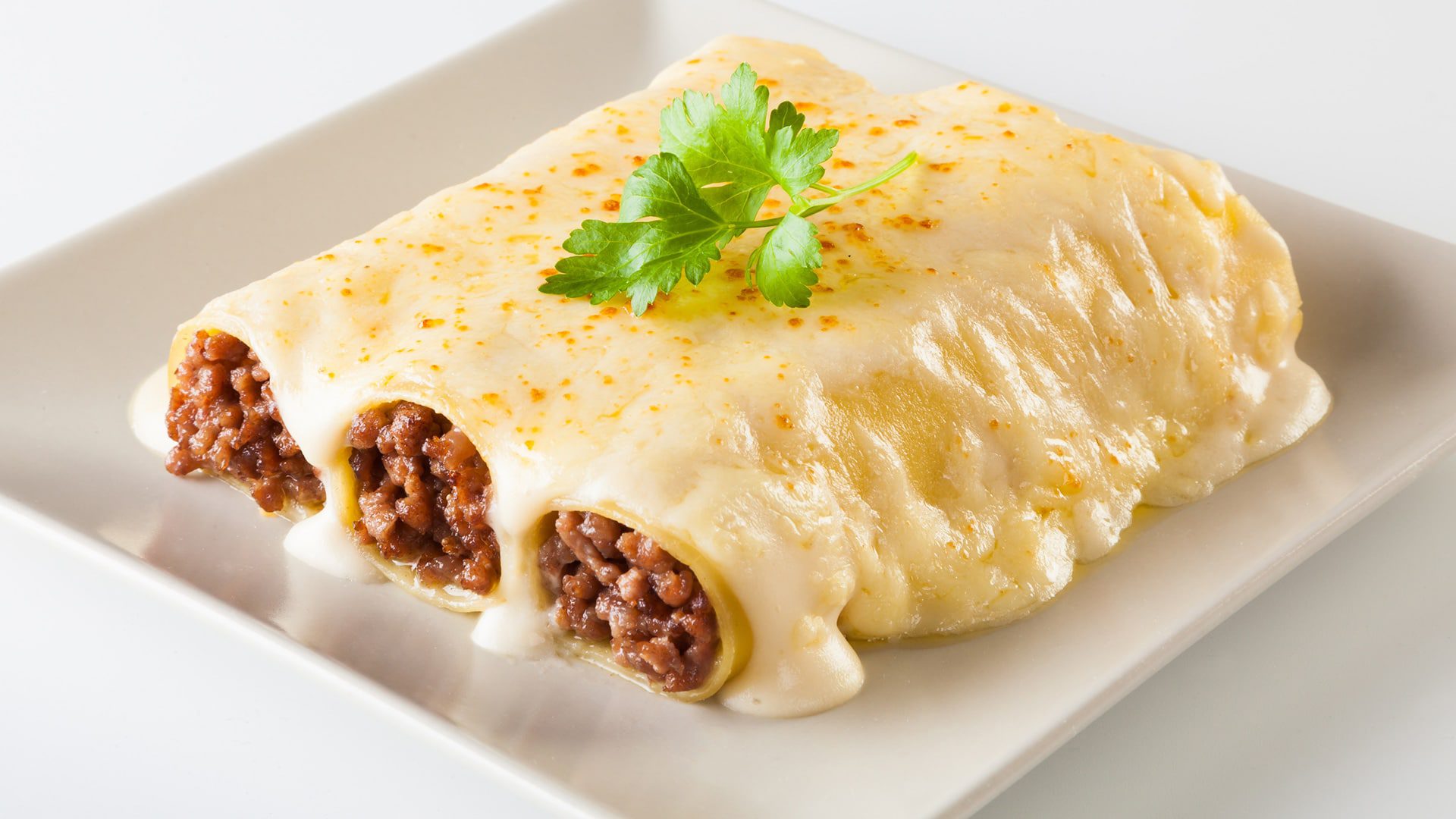 طريقة عمل الكانيلوني