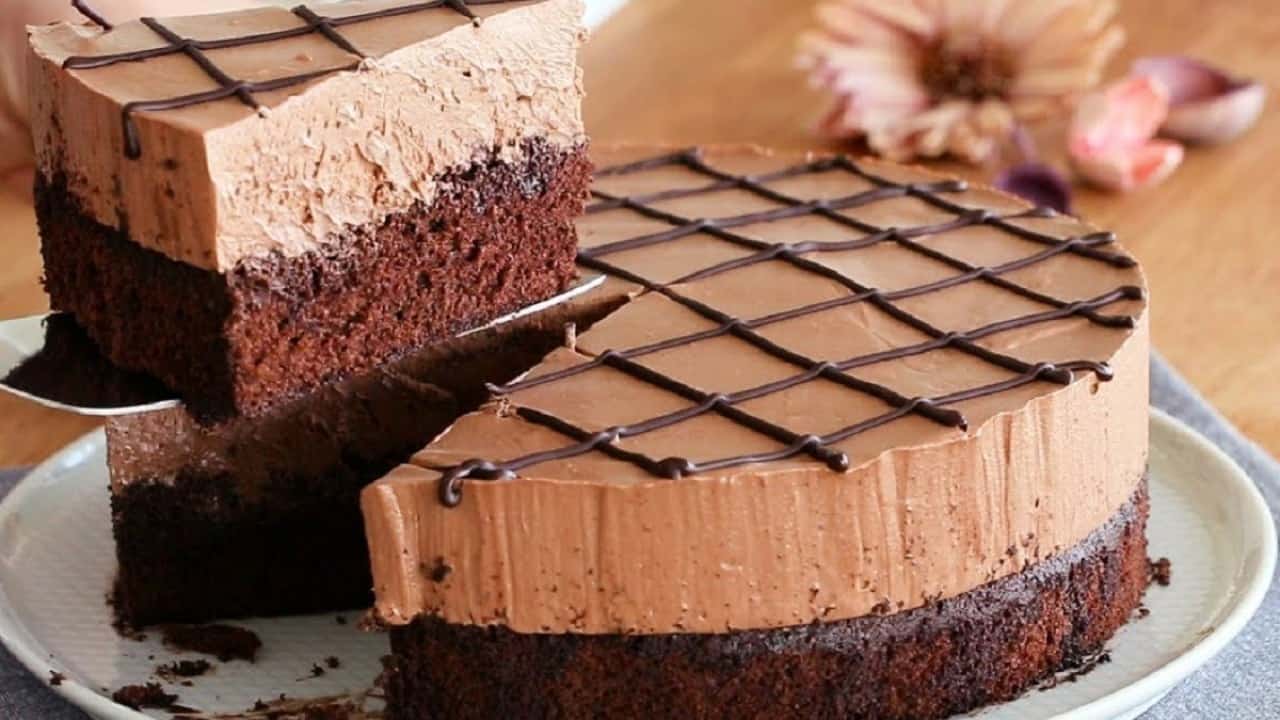 طريقة عمل كيكة ديسباسيتو بالشوكولاتة