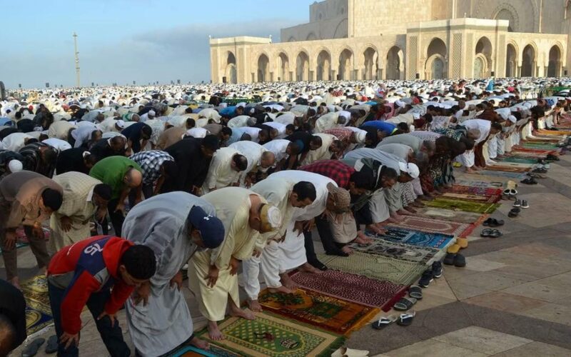 كيف نصلي صلاه العيد عيد الاضحى؟