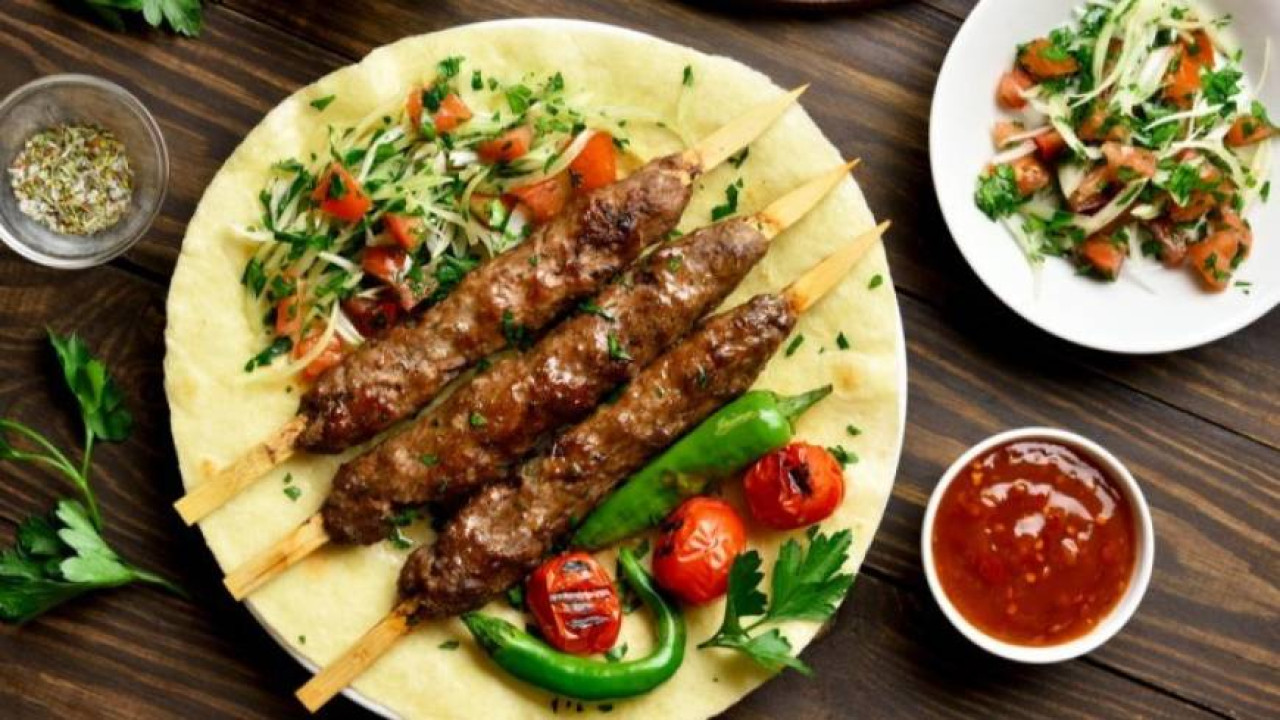 كيفية عمل الكباب المشوي