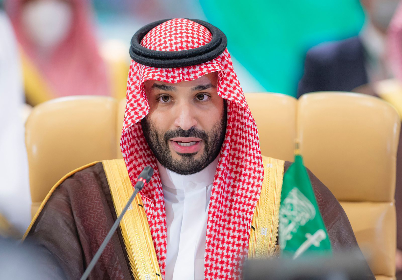صدور عدد من الأوامر الملكية.. من أبرزها إنهاء خدمة الفريق أول مطلق الأزيمع وإحالته للتقاعد