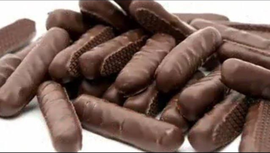‪طريقة عمل بسكويت أصابع الشوكولاتة