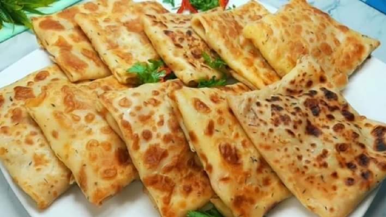 فطائر الطاسة بالجبنة