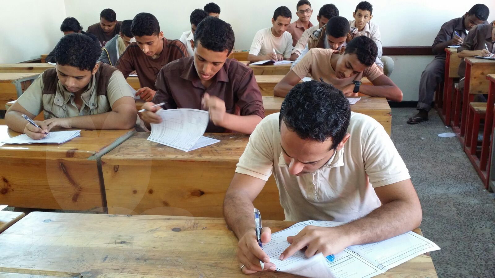 التقديم الالكتروني للصف الأول الثانوي