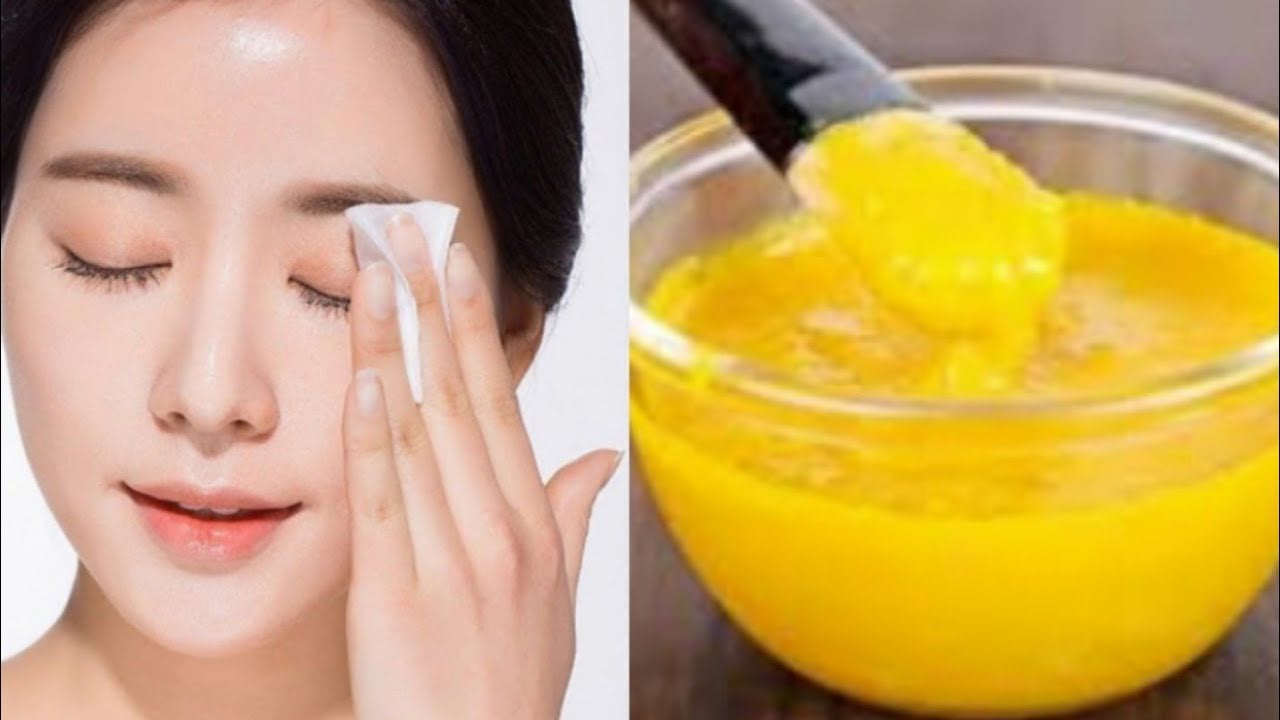 الكركم والنشا لتبيض البشرة 1