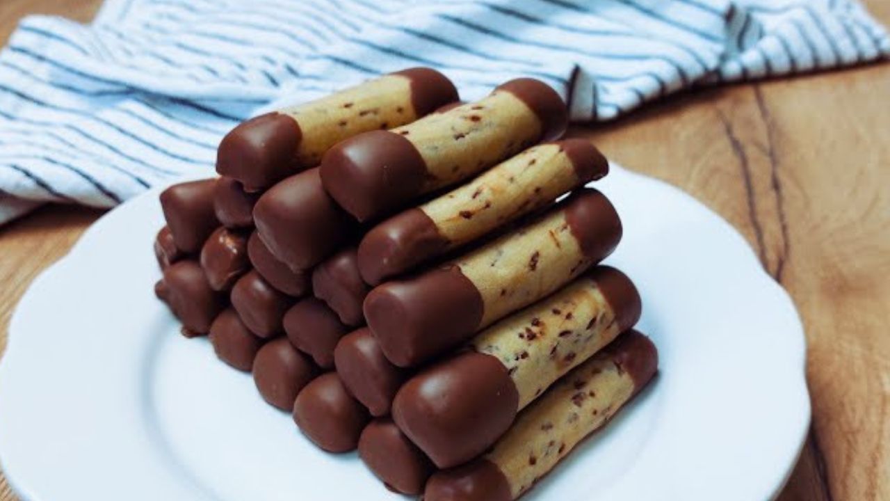 بسكويت أصابع الشوكولاتة
