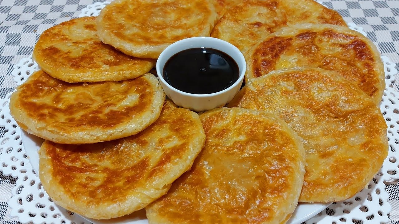 طريقة عمل الفطير المشلتت في الطاسة