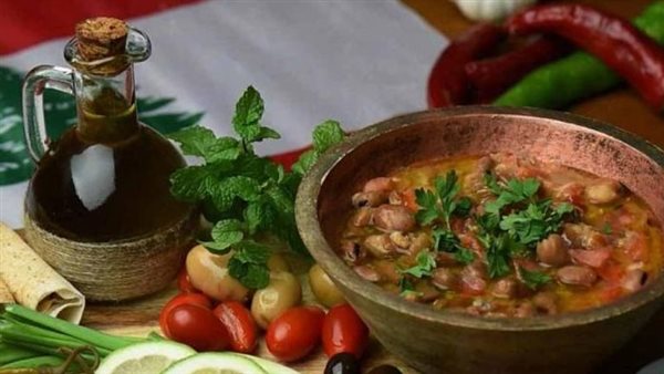 طريقة عمل الفول بالبصل بطريقة صحية