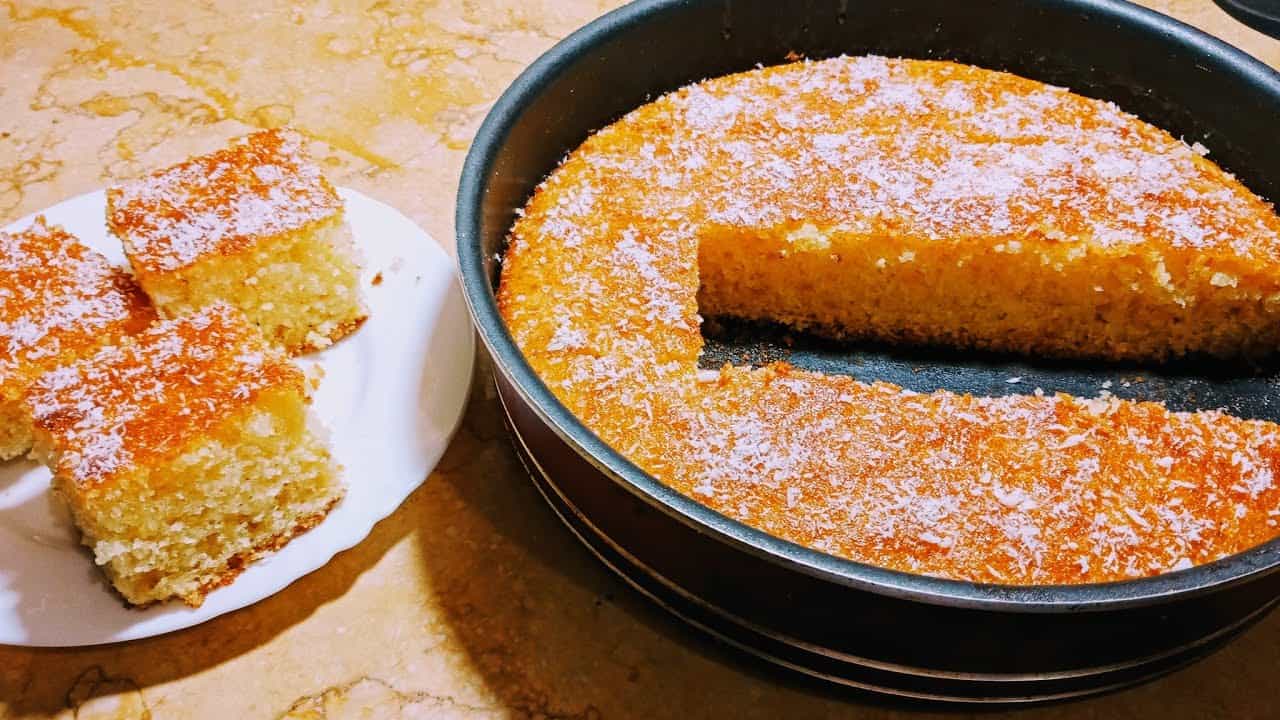 طريقة عمل كيكة الرواني بالسميد