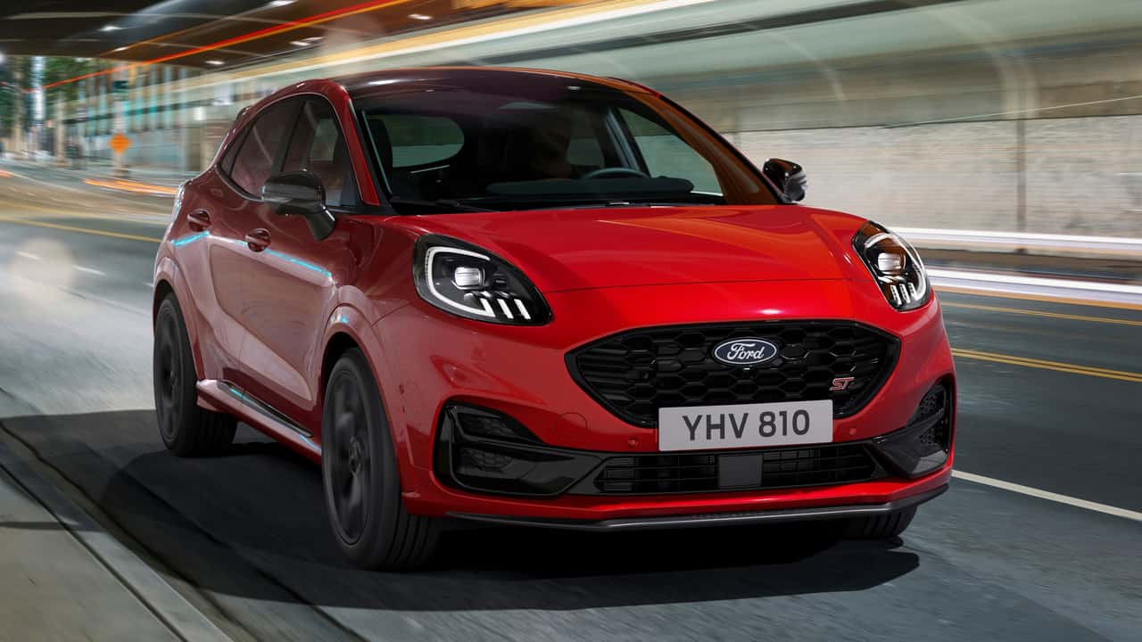 ford puma: أيقونة رياضية تمثل التطور المستمر حيث تجمع السيارة بين الأداء العالي وأنظمة الأمان المتطورة