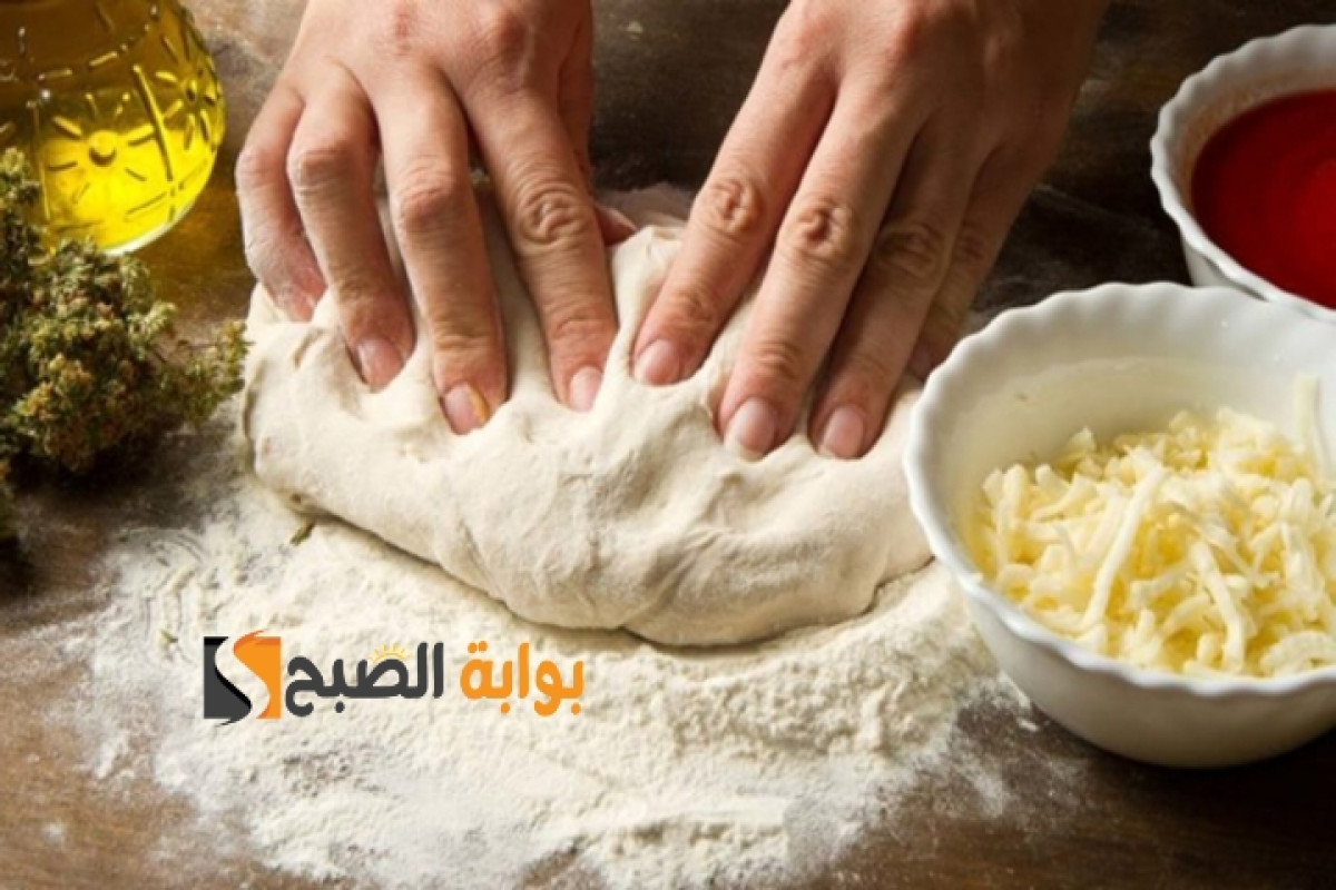 طريقة عمل عجينة البيتزا