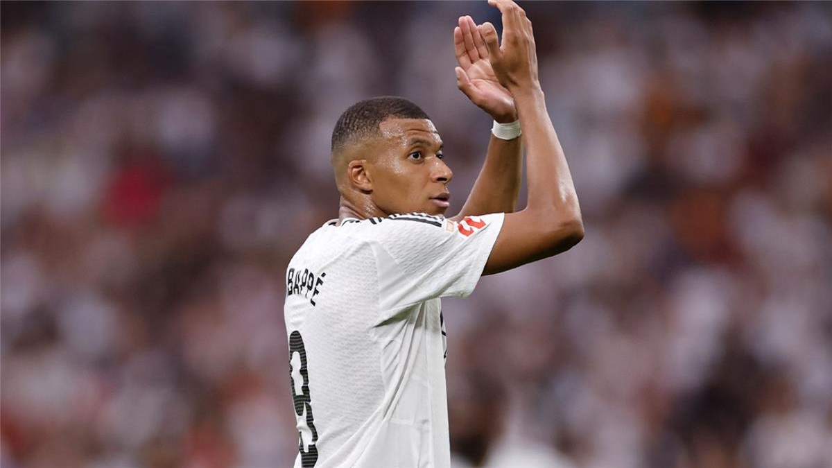 ريال مدريد نحو الصدارة.. موعد مباراة الملكي ضد أتليتك بلباو وقائمة الفريق لمباراة الجولة 19