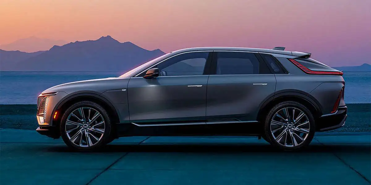 Cadillac Lyriq 2