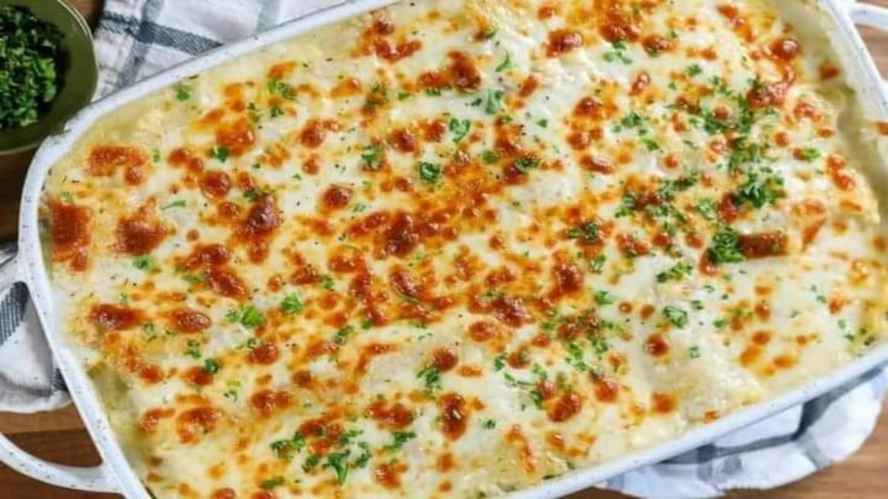 مكرونة بشاميل بالكبد والقوانص