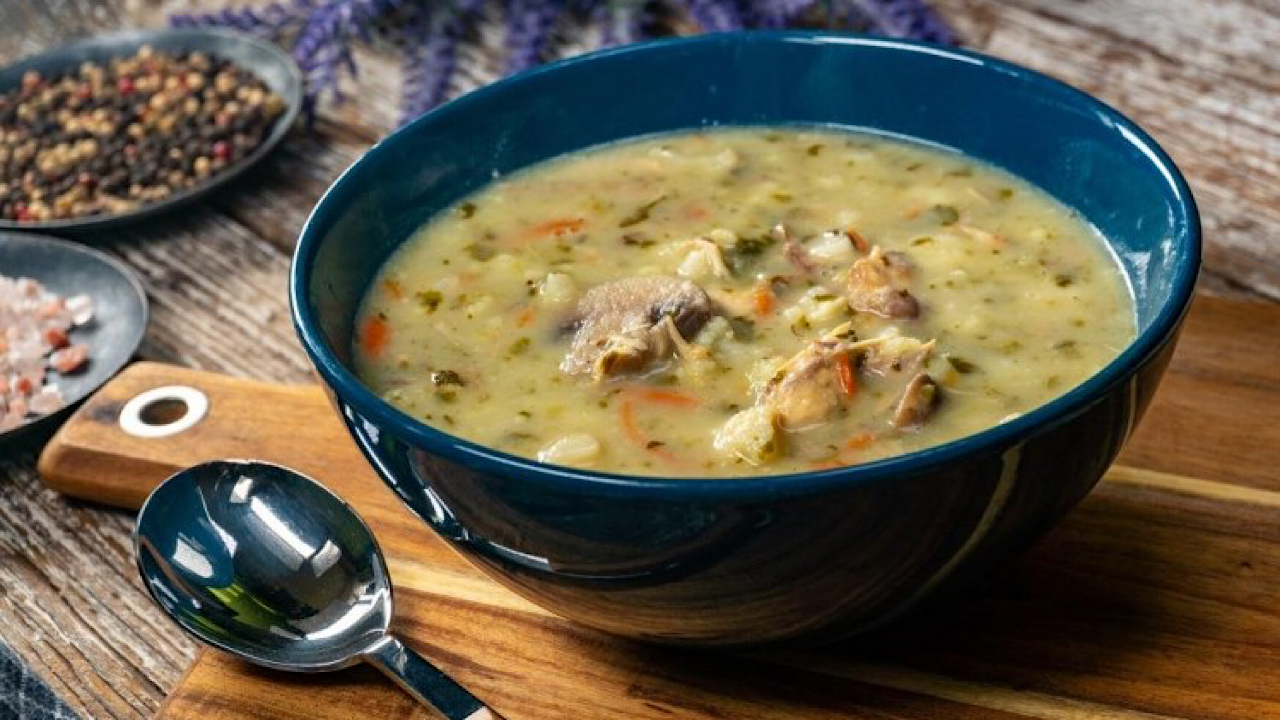 طريقة عمل شوربة اللحم الضاني