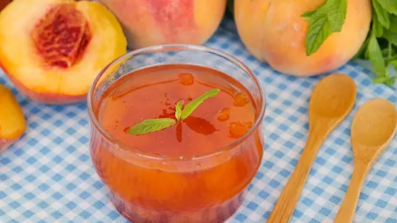 طريقة عمل مربى الخوخ الطبيعية في المنزل بكل سهولة