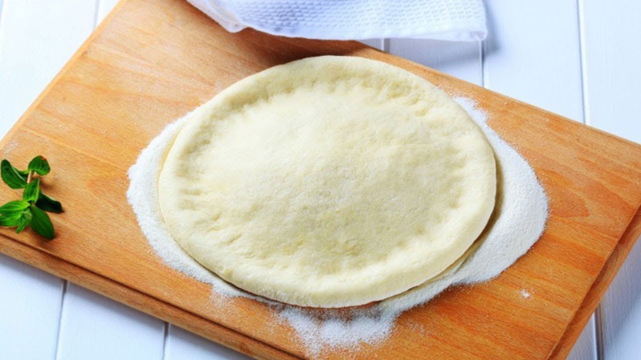 عجينة البيتزا المطاطية الناجحة