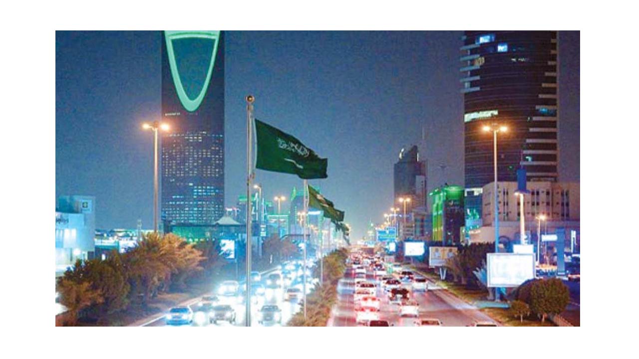 كيف تحصل علي الإقامة الدائمة بالسعودية