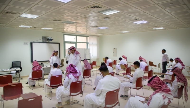 جامعات سعودية العود للدراسة بنظام الفصلين الدراسيين