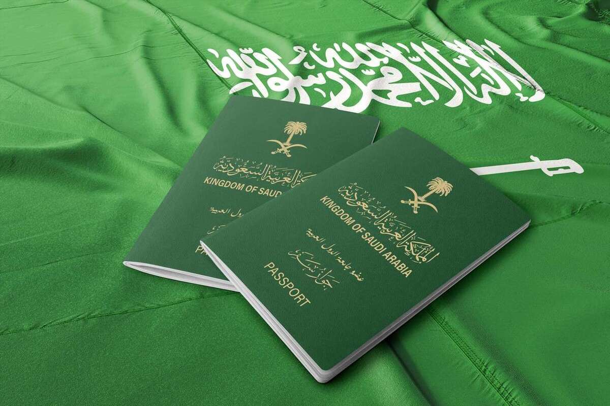 رسوم تجديد الإقامة والتأشيرة في المملكة