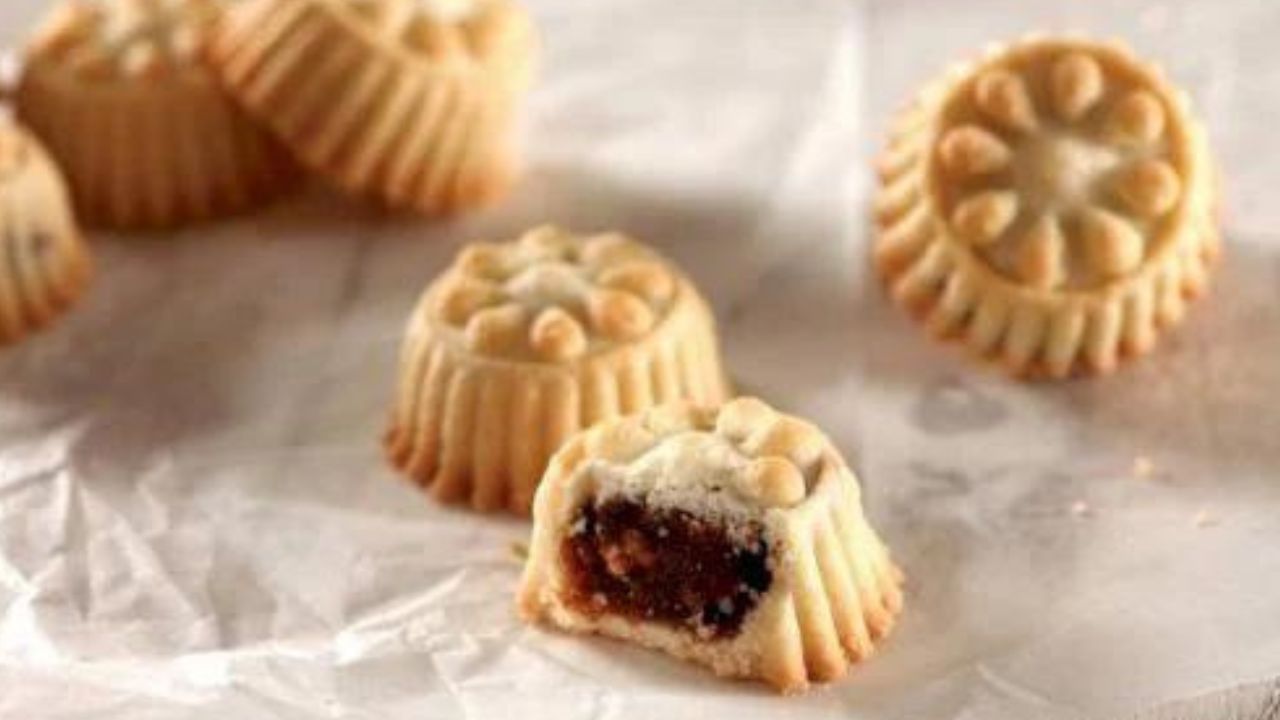 طريقة عمل المعمول بالتمر