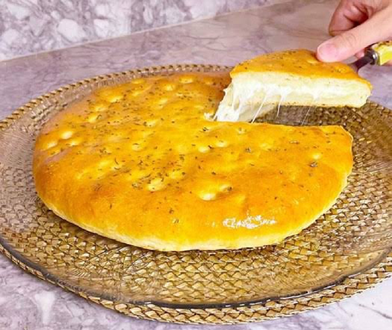 فطيره جبنه بحشو بطاطس هشة قطنية