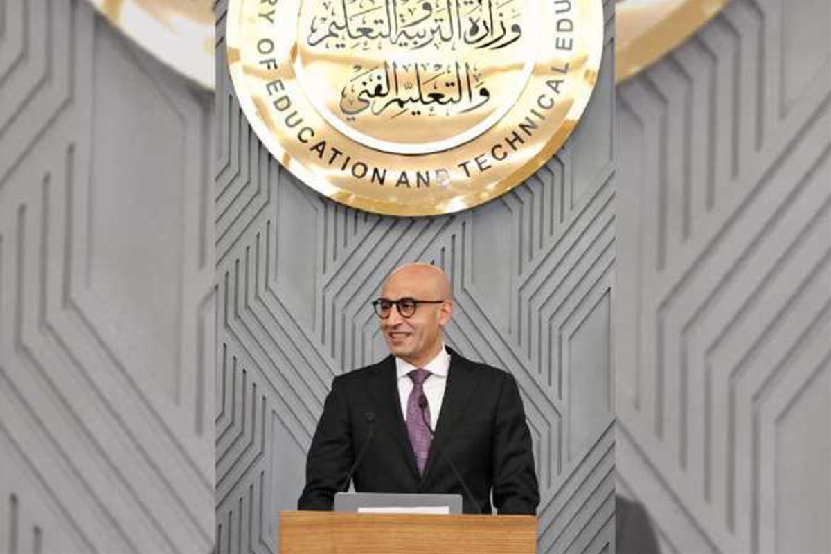 قرارات جديدة لتنظيم المناهج