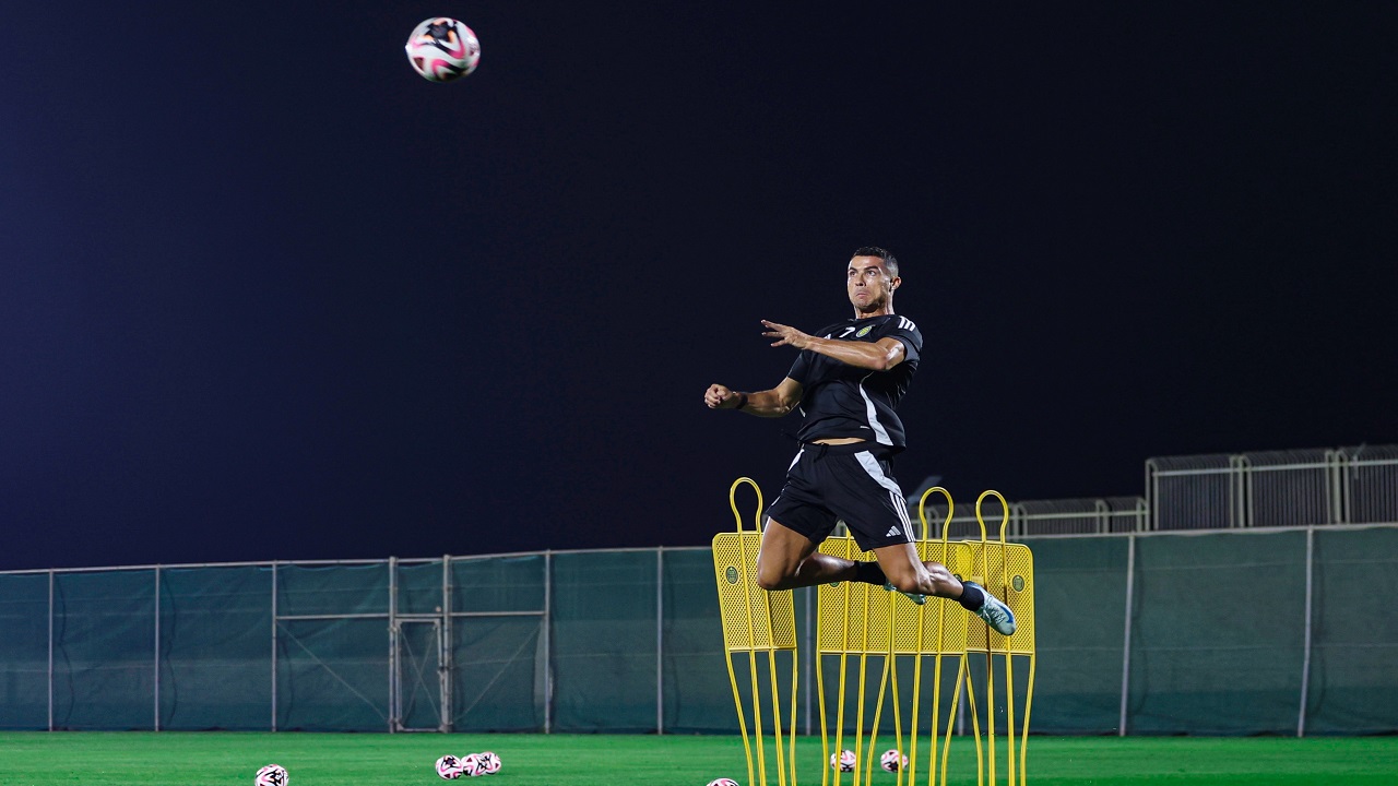 كريستيانو رونالد يحمل أحلام جماهير النصر السعودي