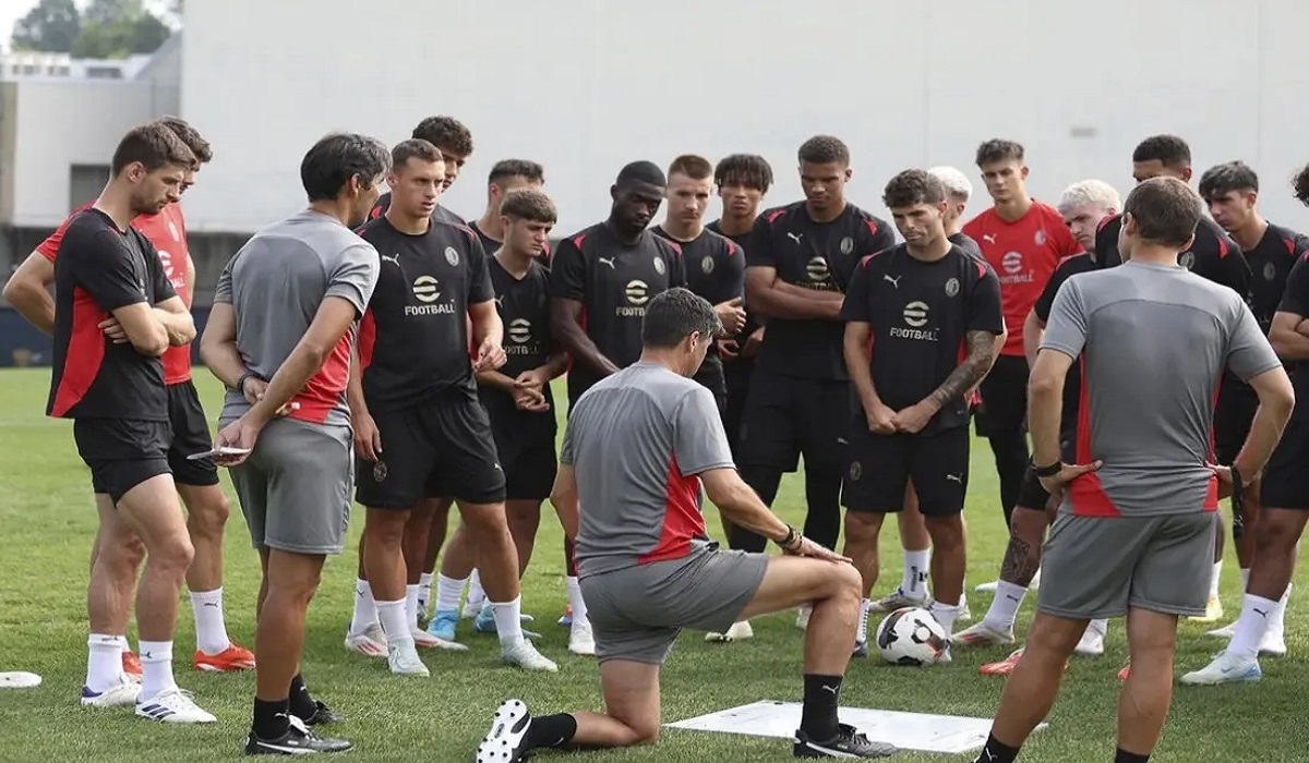 نجم ميلان يقرر الإنضمام إلى دوري روشن